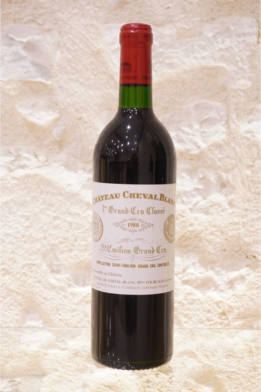 Château Cheval Blanc Saint-Emilion 1er Grand Cru Classé 1988 Château Cheval Blanc Saint-Emilion 1er Grand Cru Classé 1988