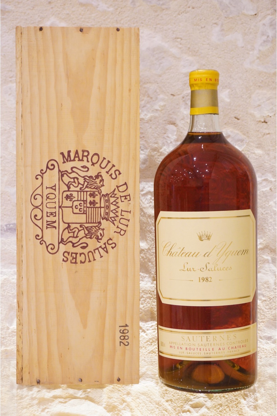 Château d'Yquem Sauternes 1er Cru Classé Supérieur 1982 Château d'Yquem Sauternes 1er Cru Classé Supérieur 1982