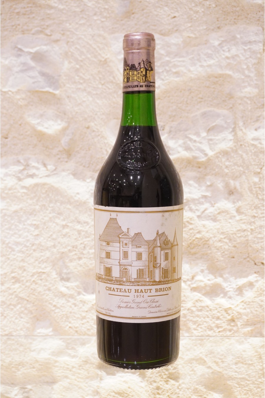 Château Haut-Brion Pessac-Léognan 1er Cru Classé 1974 Château Haut-Brion Pessac-Léognan 1er Cru Classé 1974