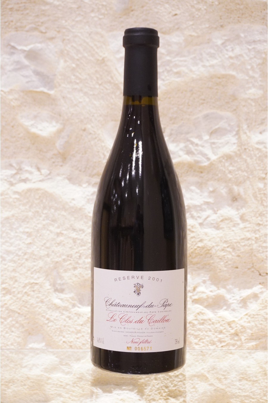 Le Clos du Caillou "La Reserve" Châteauneuf-du-Pape 2001 Le Clos du Caillou "La Reserve" Châteauneuf-du-Pape 2001