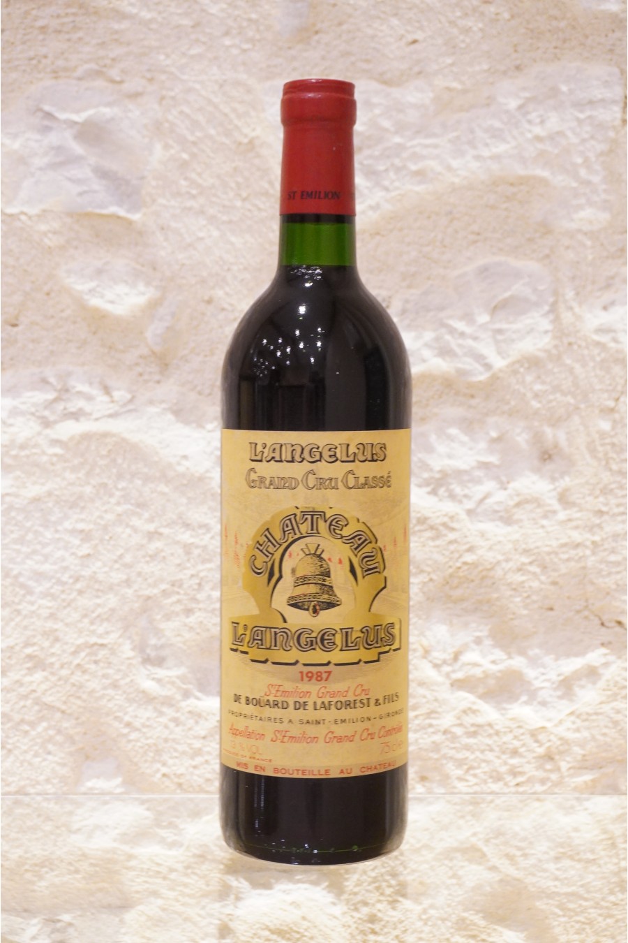 Château Angélus Saint-Emilion 1er Grand Cru Classé 1987 Château Angélus Saint-Emilion 1er Grand Cru Classé 1987
