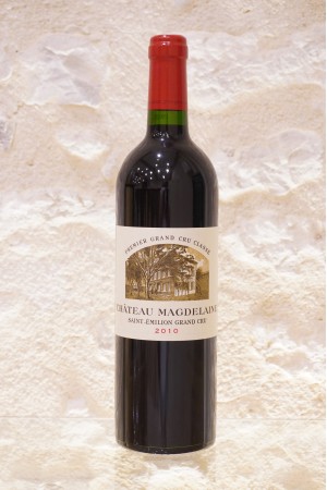 Château Magdelaine Saint-Emilion 1er Grand Cru Classé 2010