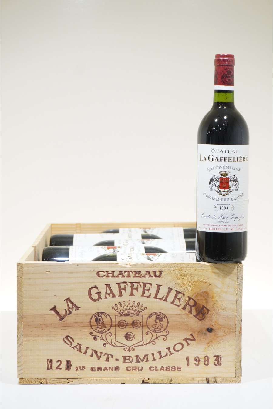 Château La Gaffelière Saint-Emilion 1er Grand Cru Classé 1983 OWC12