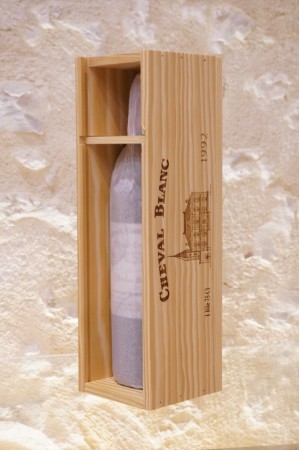 Château Cheval Blanc Saint-Emilion 1er Grand Cru Classé 1992 OWC1