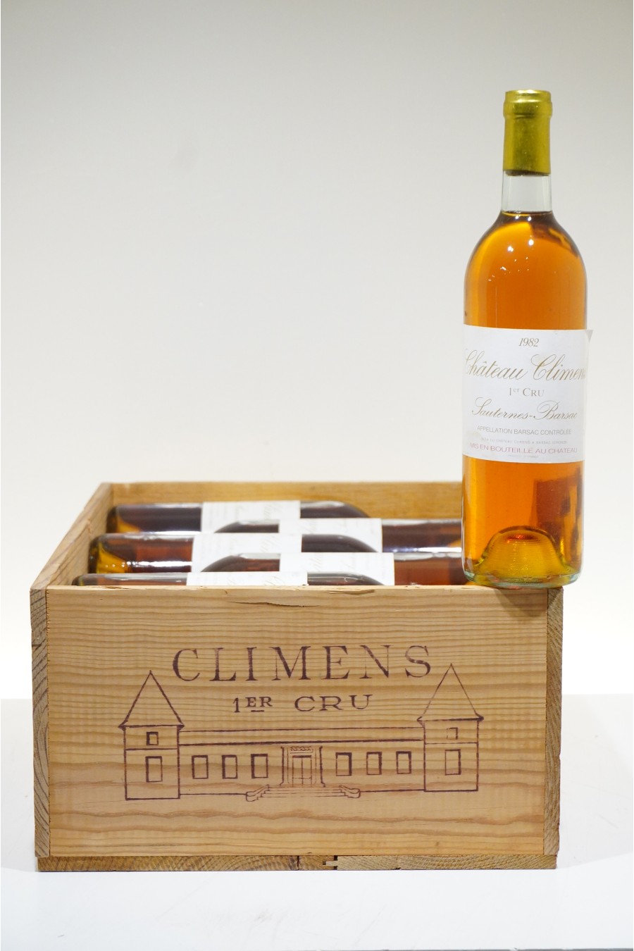Château Climens Sauternes 1er Cru Classé 1982 OWC12