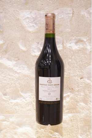 Château Haut-Brion Pessac-Léognan 1er Cru Classé 2014 OWC1