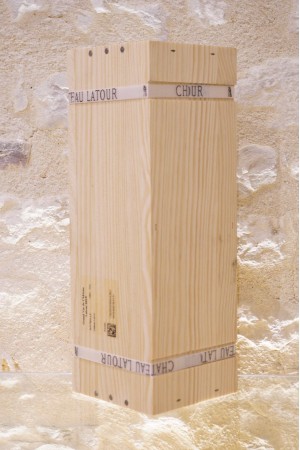 Château Latour Pauillac 1er Cru Classé 2015 OWC1