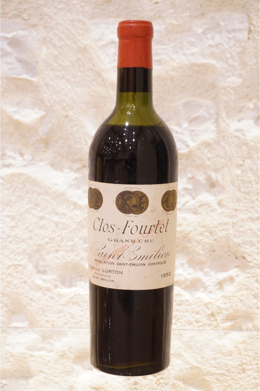 Clos Fourtet Saint-Emilion 1er Grand Cru Classé 1952 Clos Fourtet Saint-Emilion 1er Grand Cru Classé 1952
