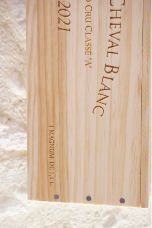 Château Cheval Blanc Saint-Emilion 1er Grand Cru Classé 2021 OWC1 MAGNUM