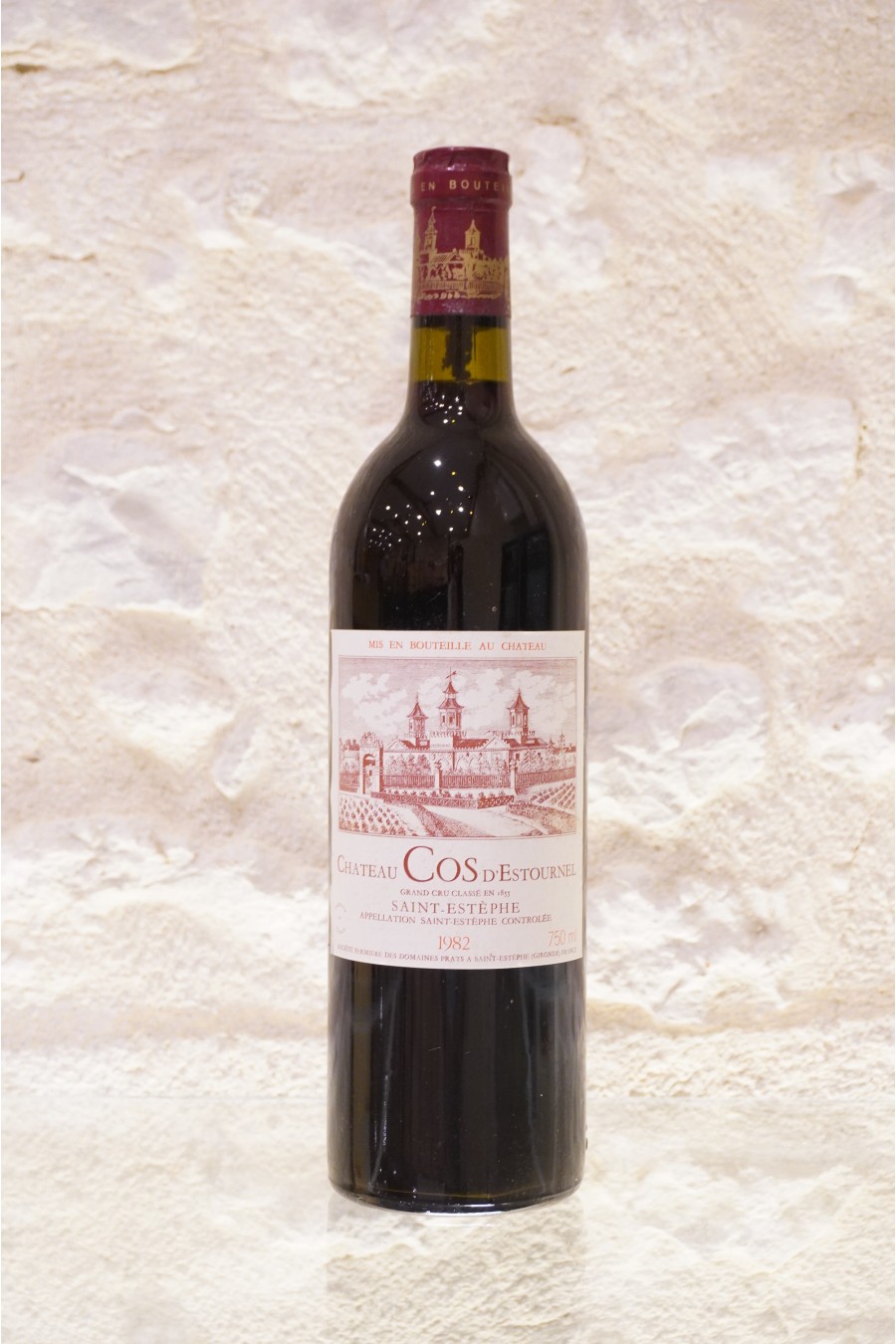 Château Cos d'Estournel Saint-Estèphe 2e Cru Classé 1982