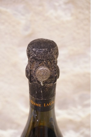 Veuve Clicquot Ponsardin "La Grande Dame" Champagne 1998