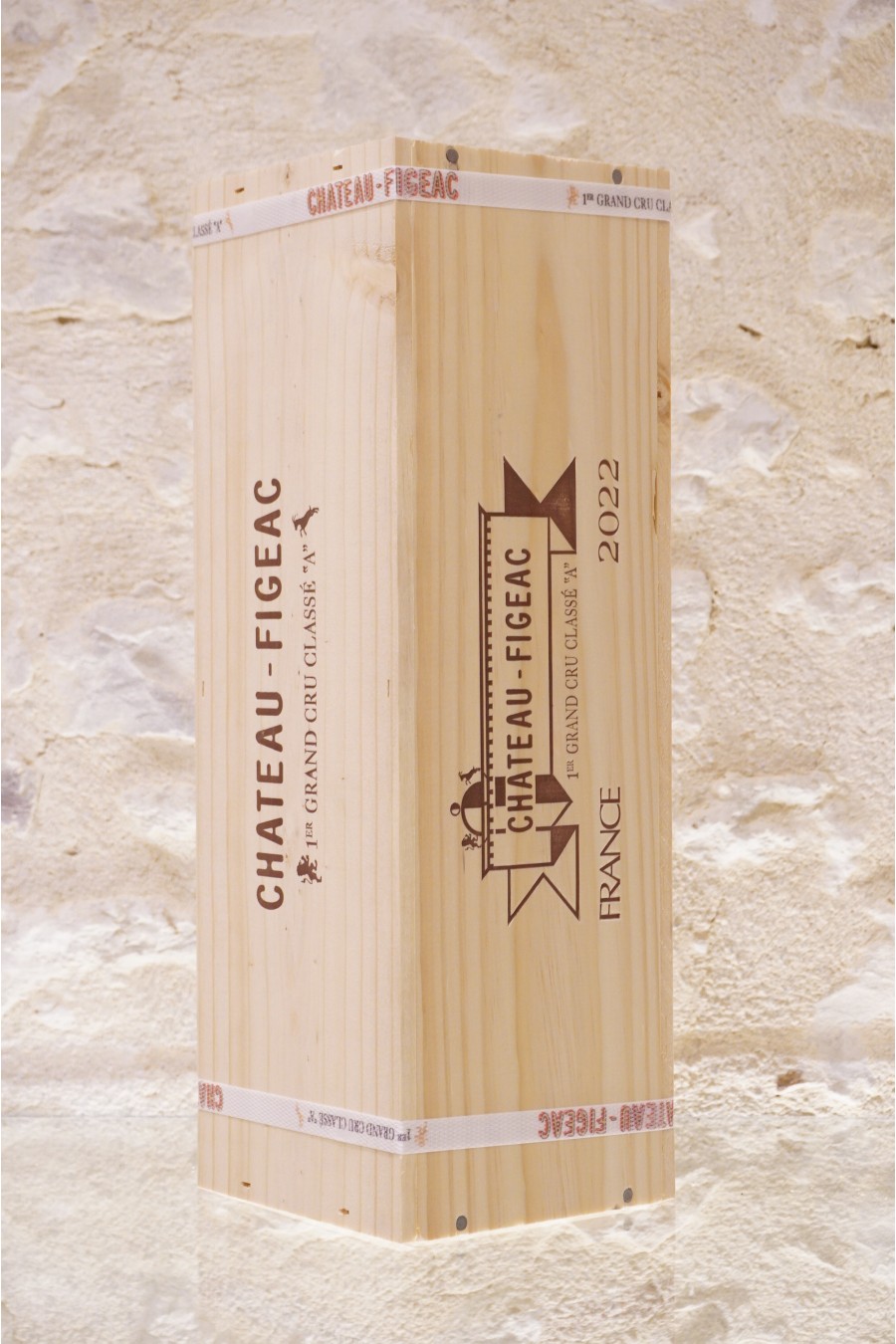 Château Figeac Saint-Emilion 1er Grand Cru Classé 2022 MAGNUM OWC1